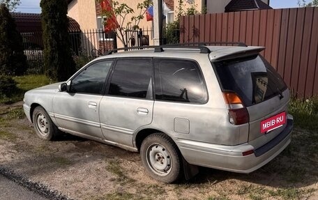 Nissan Wingroad I, 1997 год, 127 000 рублей, 2 фотография