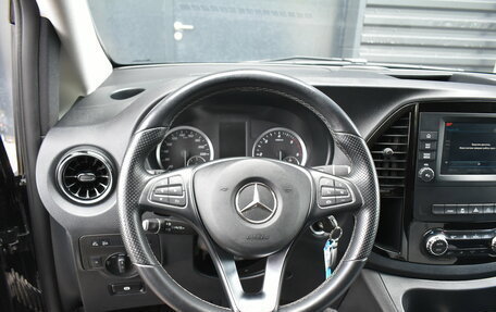 Mercedes-Benz Vito, 2021 год, 7 500 000 рублей, 12 фотография