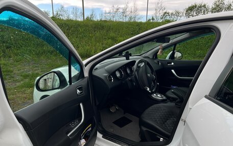 Peugeot 408 I рестайлинг, 2014 год, 750 000 рублей, 13 фотография