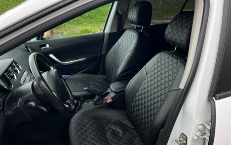 Peugeot 408 I рестайлинг, 2014 год, 750 000 рублей, 14 фотография