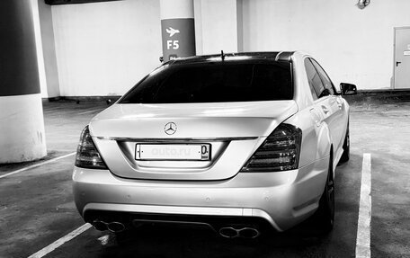 Mercedes-Benz S-Класс, 2008 год, 1 300 000 рублей, 4 фотография