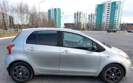 Toyota Yaris III рестайлинг, 2008 год, 625 000 рублей, 11 фотография