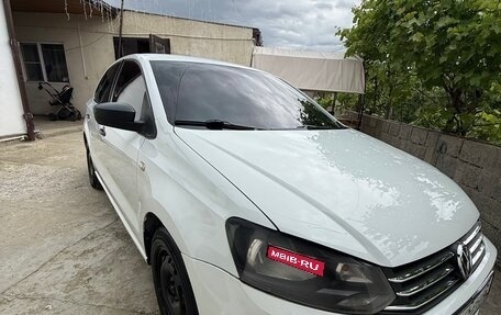 Volkswagen Polo VI (EU Market), 2018 год, 750 000 рублей, 2 фотография
