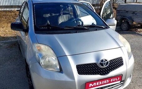 Toyota Yaris III рестайлинг, 2008 год, 625 000 рублей, 8 фотография