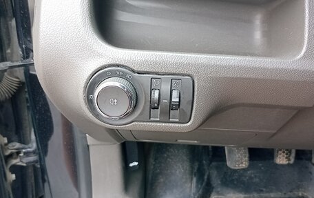Chevrolet Cobalt II, 2013 год, 720 000 рублей, 24 фотография
