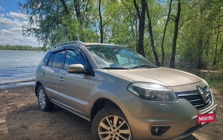 Renault Koleos I рестайлинг 2, 2014 год, 1 400 000 рублей, 2 фотография