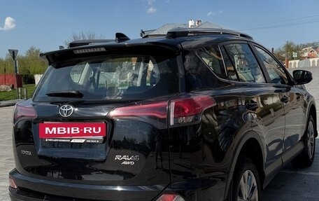 Toyota RAV4, 2018 год, 2 900 000 рублей, 6 фотография