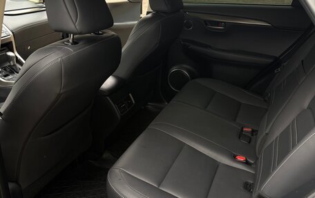 Lexus NX I, 2016 год, 3 050 000 рублей, 16 фотография