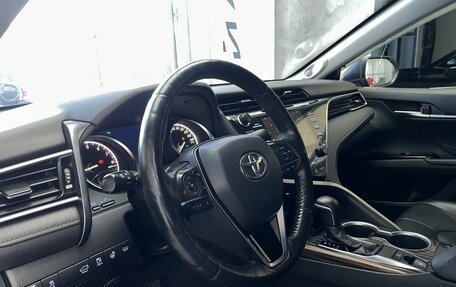 Toyota Camry, 2020 год, 2 850 000 рублей, 7 фотография