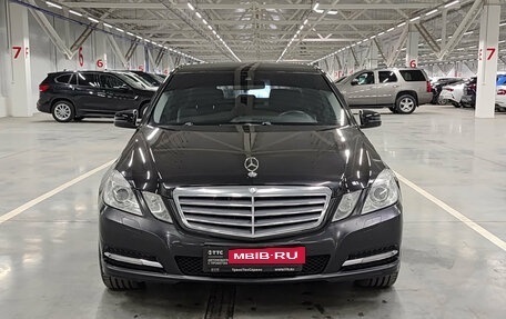 Mercedes-Benz E-Класс, 2012 год, 1 590 000 рублей, 2 фотография