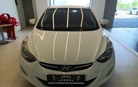 Hyundai Elantra V, 2013 год, 1 100 000 рублей, 2 фотография
