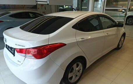 Hyundai Elantra V, 2013 год, 1 100 000 рублей, 4 фотография