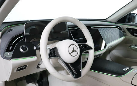 Mercedes-Benz E-Класс, 2025 год, 7 800 000 рублей, 13 фотография