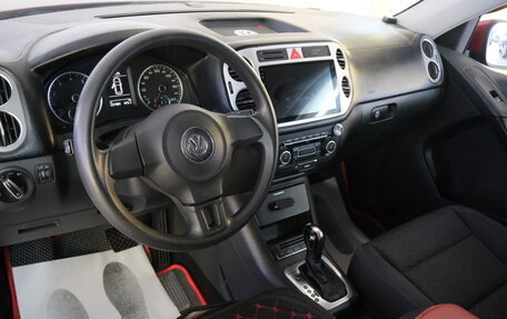Volkswagen Tiguan I, 2010 год, 919 000 рублей, 10 фотография