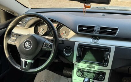 Volkswagen Passat CC I рестайлинг, 2011 год, 750 000 рублей, 29 фотография