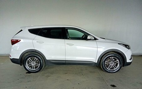 Hyundai Santa Fe III рестайлинг, 2018 год, 2 380 000 рублей, 12 фотография
