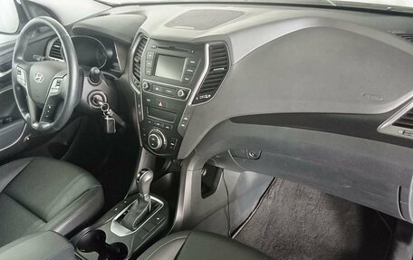 Hyundai Santa Fe III рестайлинг, 2018 год, 2 380 000 рублей, 7 фотография