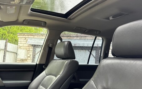 Toyota Land Cruiser 200, 2008 год, 2 990 000 рублей, 12 фотография