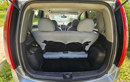 Mitsubishi Colt VI рестайлинг, 2002 год, 450 000 рублей, 2 фотография