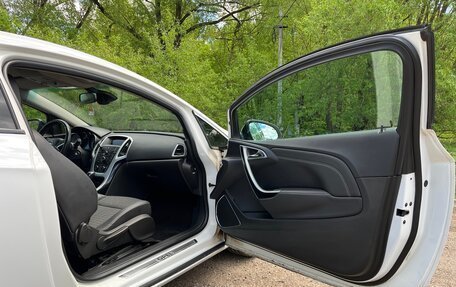 Opel Astra J, 2012 год, 730 000 рублей, 17 фотография