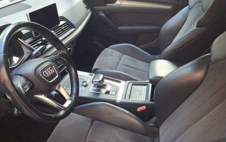 Audi Q5, 2017 год, 2 990 000 рублей, 2 фотография