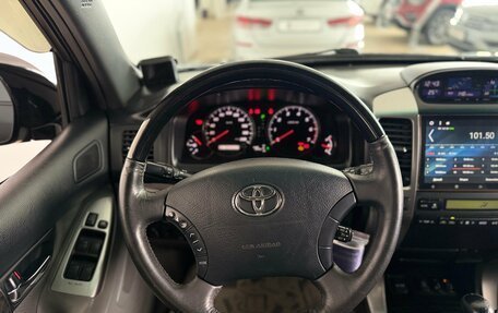 Toyota Land Cruiser Prado 120 рестайлинг, 2008 год, 2 600 000 рублей, 11 фотография