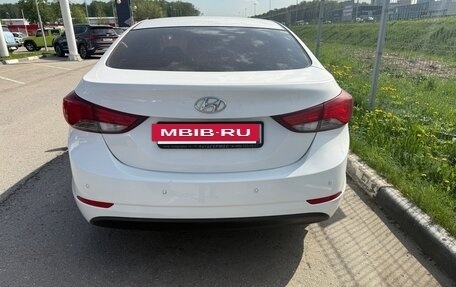 Hyundai Elantra V, 2015 год, 740 000 рублей, 6 фотография