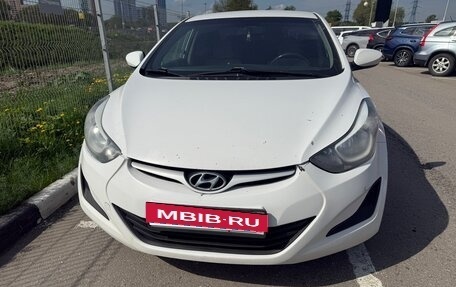 Hyundai Elantra V, 2015 год, 740 000 рублей, 3 фотография