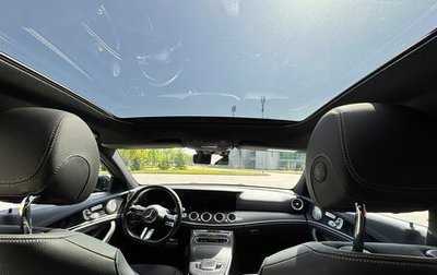 Mercedes-Benz E-Класс, 2022 год, 5 700 000 рублей, 1 фотография