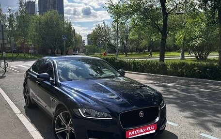 Jaguar XF II, 2016 год, 2 250 000 рублей, 2 фотография
