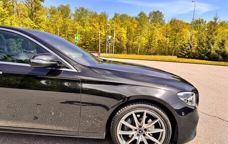 Mercedes-Benz E-Класс, 2022 год, 5 700 000 рублей, 3 фотография