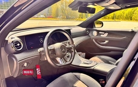 Mercedes-Benz E-Класс, 2022 год, 5 700 000 рублей, 9 фотография