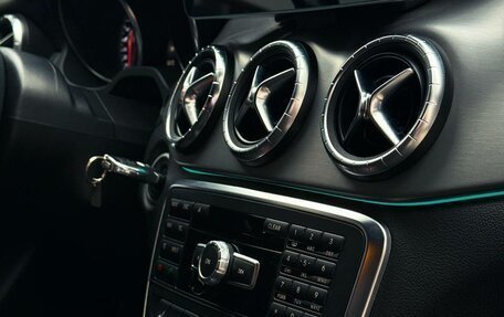 Mercedes-Benz CLA AMG, 2014 год, 2 550 000 рублей, 14 фотография