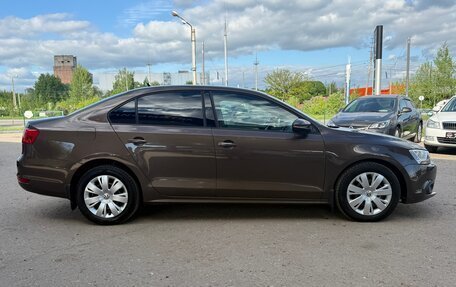 Volkswagen Jetta VI, 2013 год, 1 065 000 рублей, 6 фотография