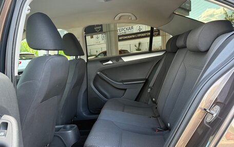 Volkswagen Jetta VI, 2013 год, 1 065 000 рублей, 13 фотография