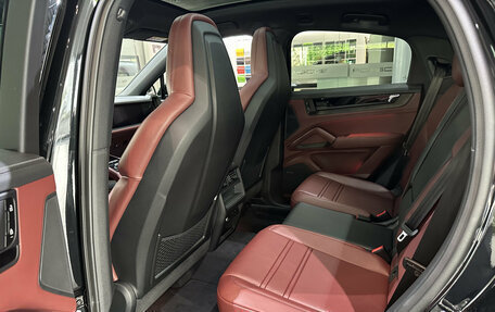 Porsche Cayenne III, 2026 год, 18 900 000 рублей, 15 фотография