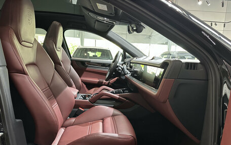 Porsche Cayenne III, 2026 год, 18 900 000 рублей, 13 фотография
