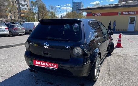 Volkswagen Golf IV, 2002 год, 250 000 рублей, 2 фотография