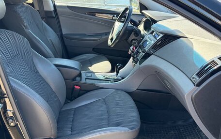 Hyundai Sonata VI, 2009 год, 649 000 рублей, 11 фотография