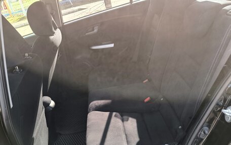 Honda Insight II рестайлинг, 2012 год, 870 000 рублей, 18 фотография