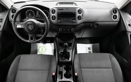 Volkswagen Tiguan I, 2012 год, 1 385 000 рублей, 10 фотография