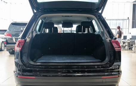 Volkswagen Tiguan II, 2018 год, 2 930 000 рублей, 14 фотография