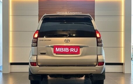 Toyota Land Cruiser Prado 120 рестайлинг, 2007 год, 2 149 000 рублей, 5 фотография