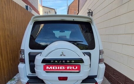 Mitsubishi Pajero IV, 2014 год, 2 200 000 рублей, 10 фотография
