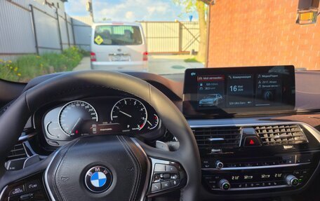 BMW 5 серия, 2019 год, 2 650 000 рублей, 11 фотография