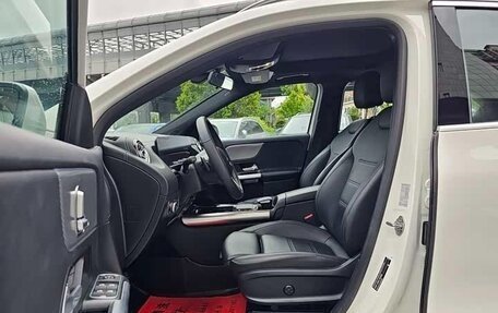 Mercedes-Benz GLA, 2022 год, 1 893 000 рублей, 8 фотография