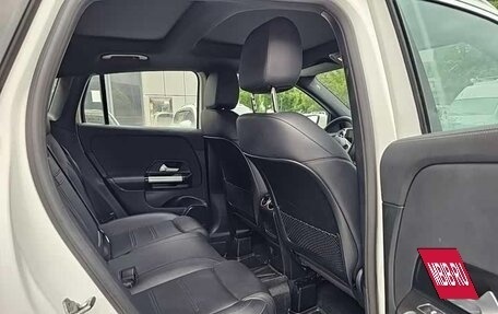Mercedes-Benz GLA, 2022 год, 1 893 000 рублей, 6 фотография