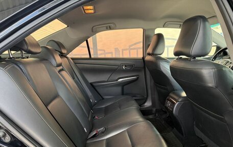 Toyota Camry, 2017 год, 2 249 000 рублей, 11 фотография