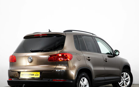 Volkswagen Tiguan I, 2015 год, 1 599 000 рублей, 5 фотография