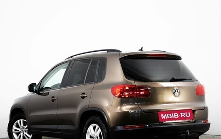 Volkswagen Tiguan I, 2015 год, 1 599 000 рублей, 7 фотография